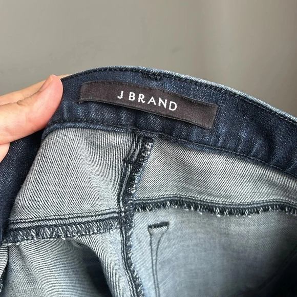 J Brand Skinny Leg Jeans | J Brand Jeans | J Brand Skinny Jeans | Size 26 Jeans - Picture 6 of 8